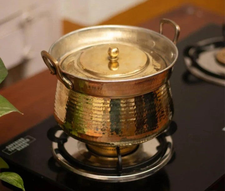 Traditional Indian brass classic cookware handi capacity 2 Litre