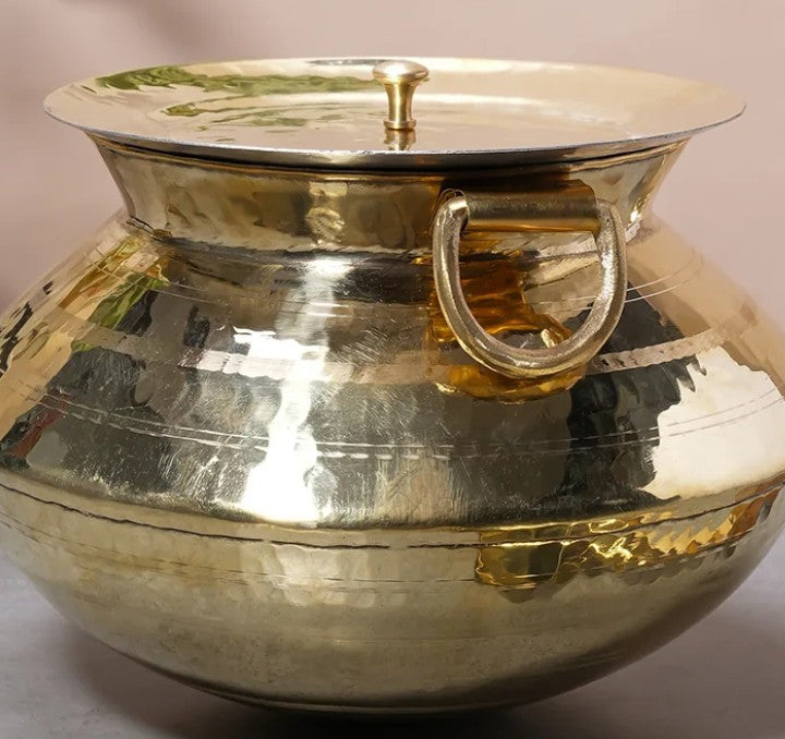 Brass Biryani Handi For Cooking capacity 4 Litre traditional Indian cooking pot.